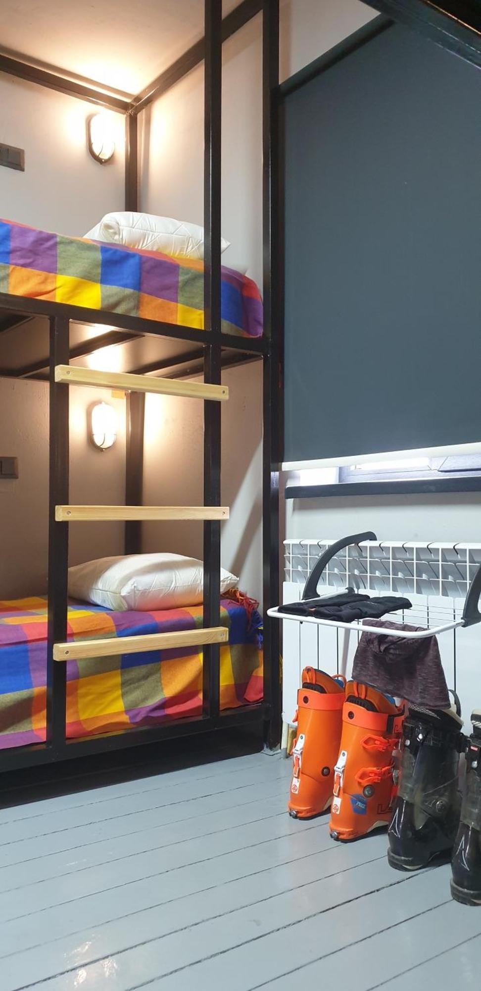 Mine Hostel Dzhergalan Jyrgalan Zewnętrze zdjęcie