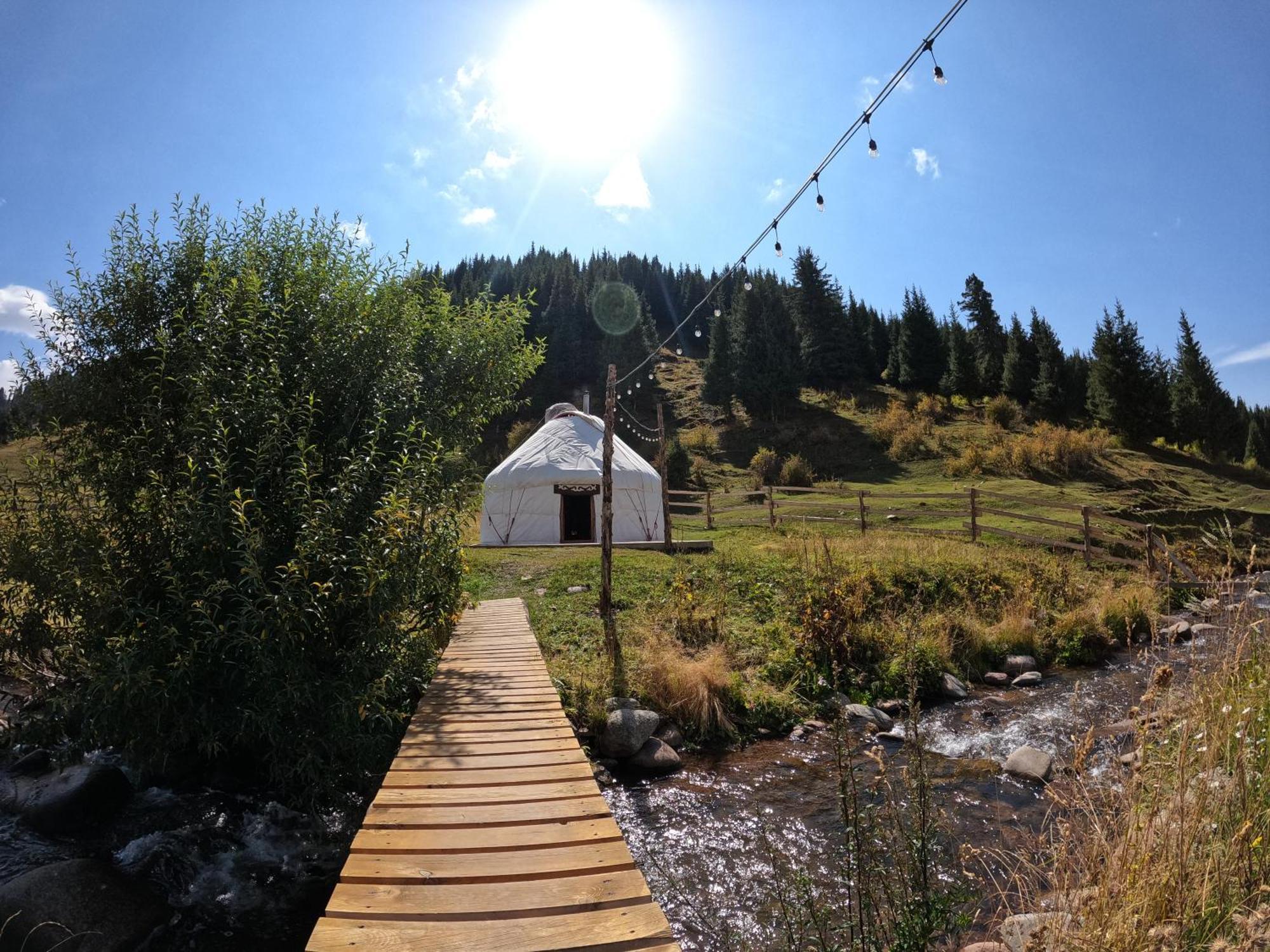 Mine Hostel Dzhergalan Jyrgalan Zewnętrze zdjęcie