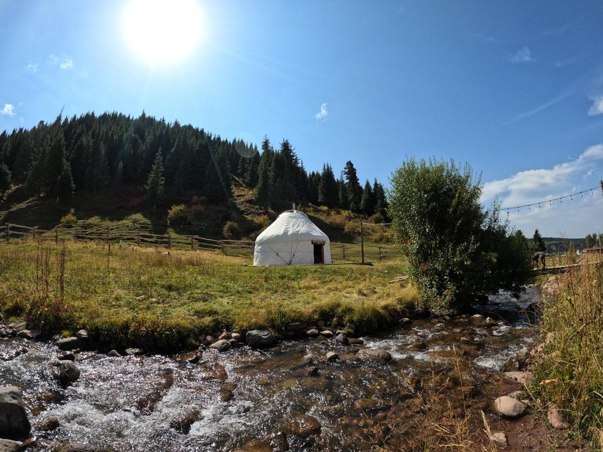 Mine Hostel Dzhergalan Jyrgalan Zewnętrze zdjęcie
